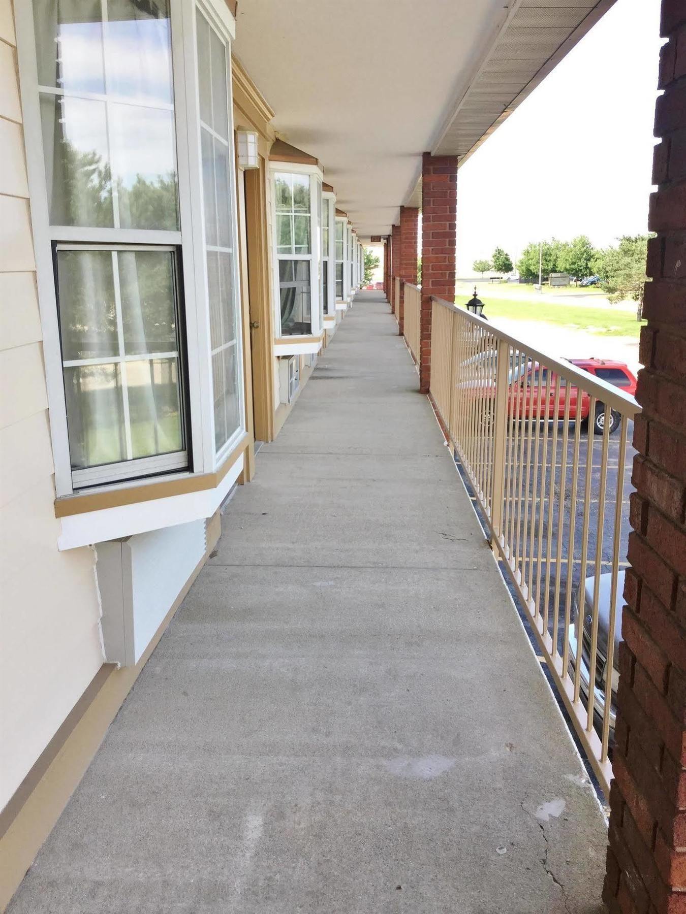 Americas Best Value Inn Belvidere - Rockford Εξωτερικό φωτογραφία